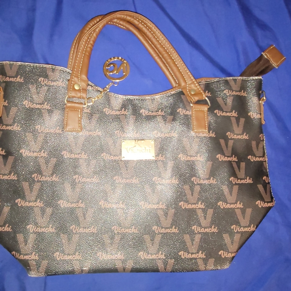 Purse - Picture 2 of 3